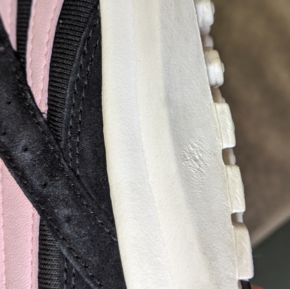 Reebok Classics - Picture 6 of 7